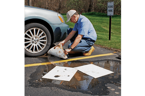 PIG® Oil-Only Absorbent Mat Pad | P/N Mat 403
